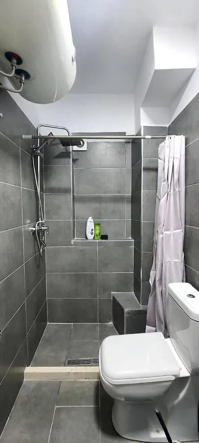 טיראנה F&M Apartment 0*,  אלבניה